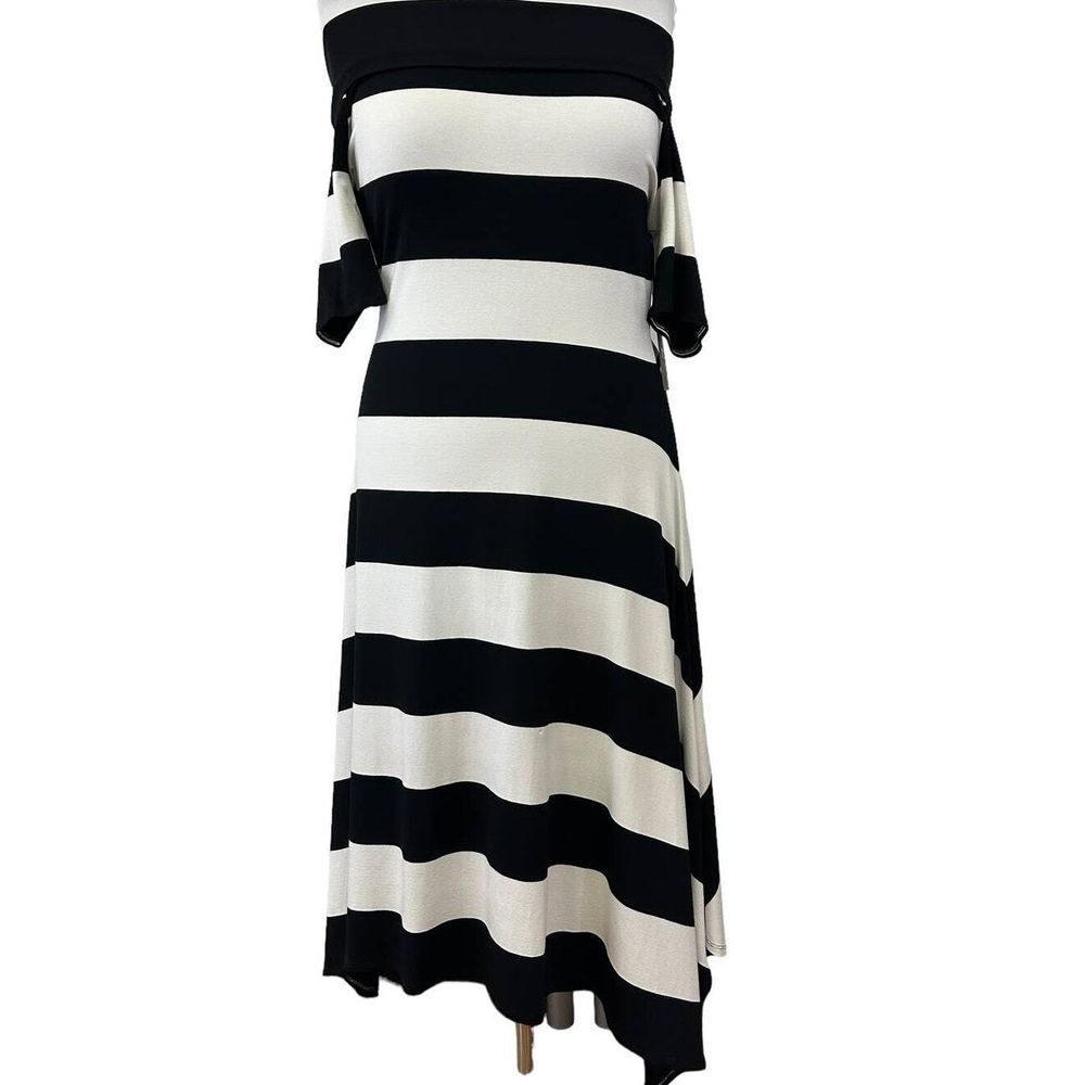 Vince Camuto Womens‎ SZ L Black White Stripe Knit Off the Shoulder Dress